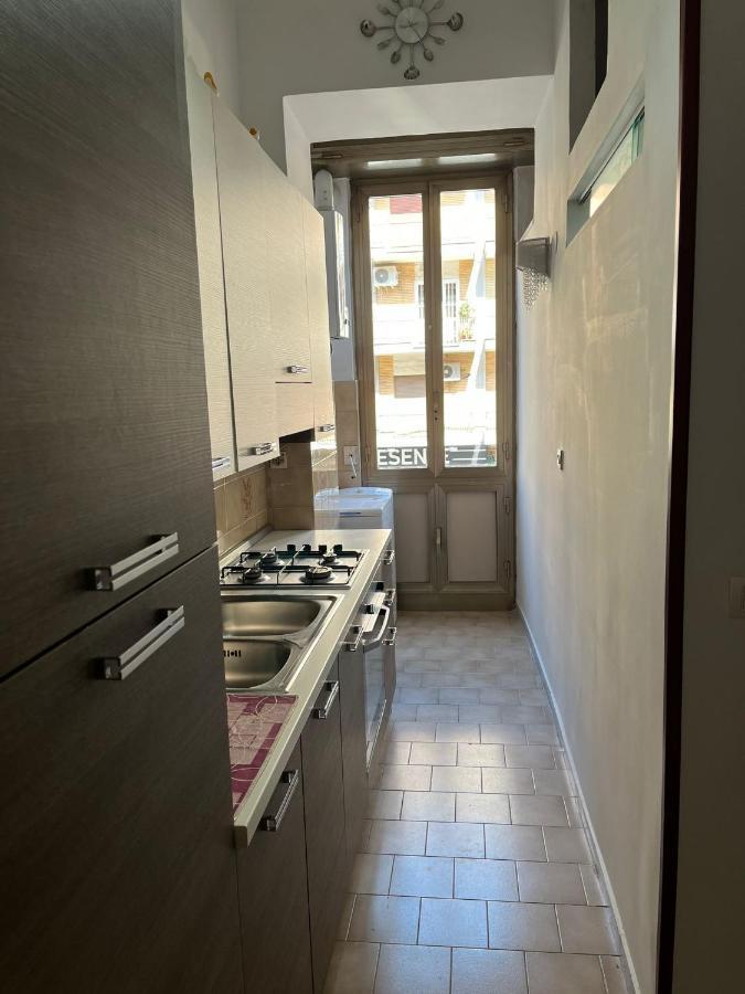 La Casa Di Aurora Apartment Наполи Екстериор снимка