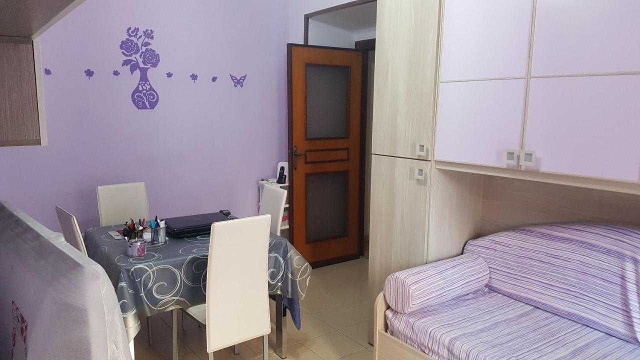 La Casa Di Aurora Apartment Наполи Екстериор снимка