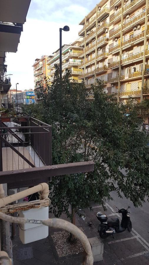 La Casa Di Aurora Apartment Наполи Екстериор снимка