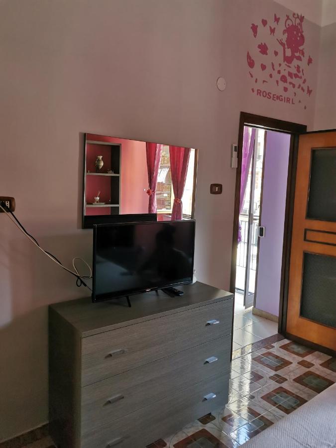 La Casa Di Aurora Apartment Наполи Екстериор снимка